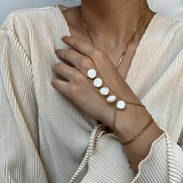 Hand chain Nicte